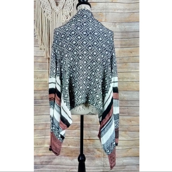 Buckle | BKE Open Weave Tribal Cardigan Sweater - Picture 6 of 8